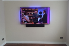 TV-with-led-lights